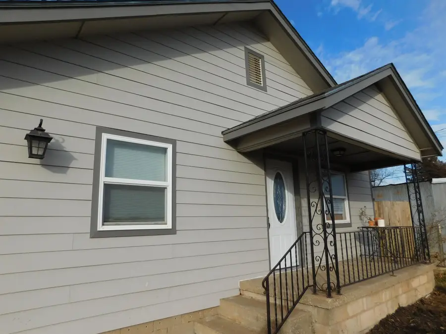 104 E Garber Road, Garber, OK 73738 - Image #3