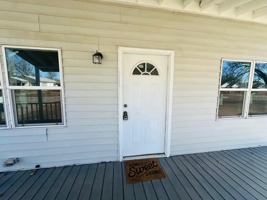 423 S Pierce St, Enid, OK 73703 - Image #3