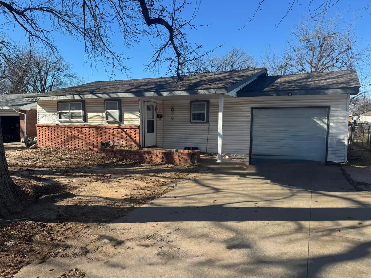 2040 N 5th, Ponca City, OK 74601 - Image #1