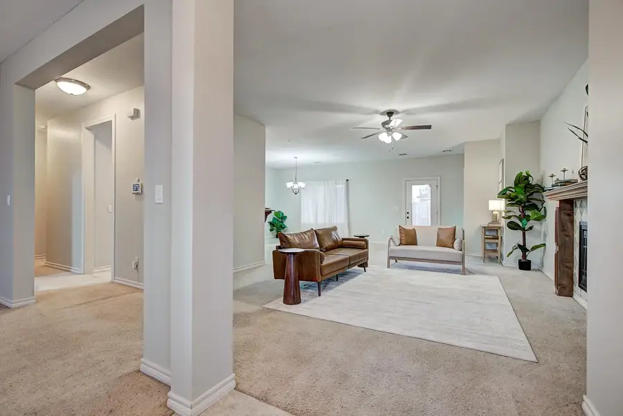 4428 Sandhill Dr, Enid, OK 73703 - Image #3