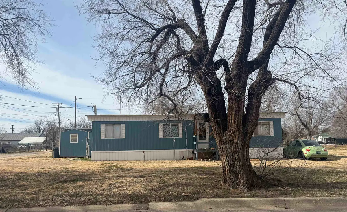 1009 Madison Ave, Woodward, OK 73801 - Image #1