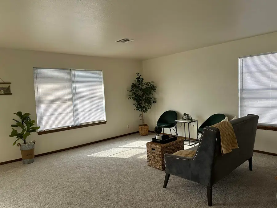 1925 E Cherry, Enid, OK 73701 - #2