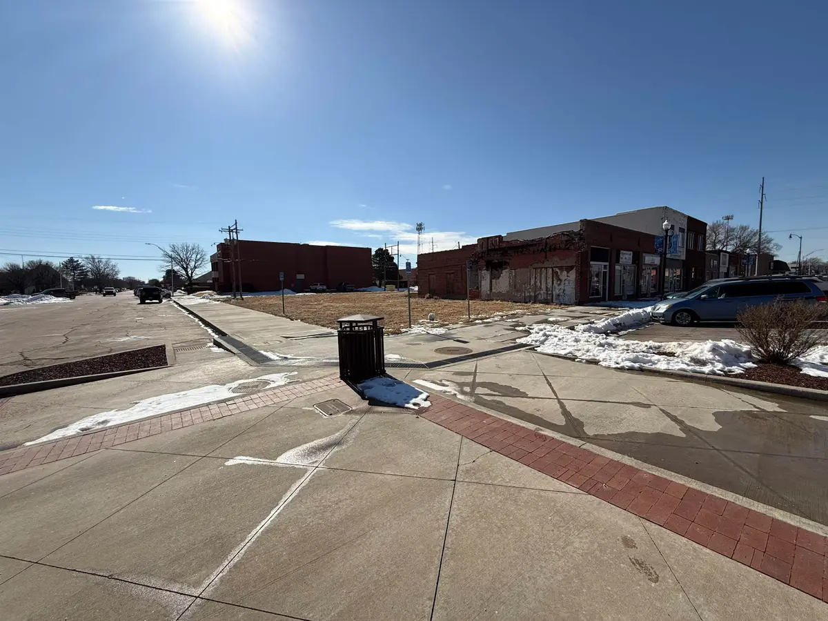 1001 Main St, Woodward, OK 73801 - #1