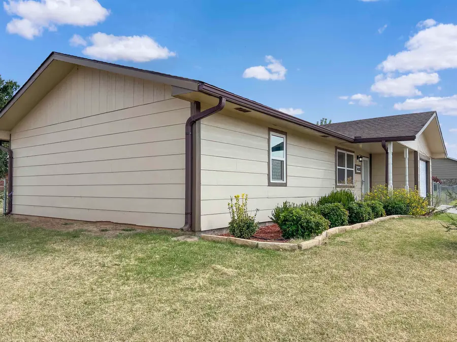 1400 Noble, Alva, OK 73717 - Image #2