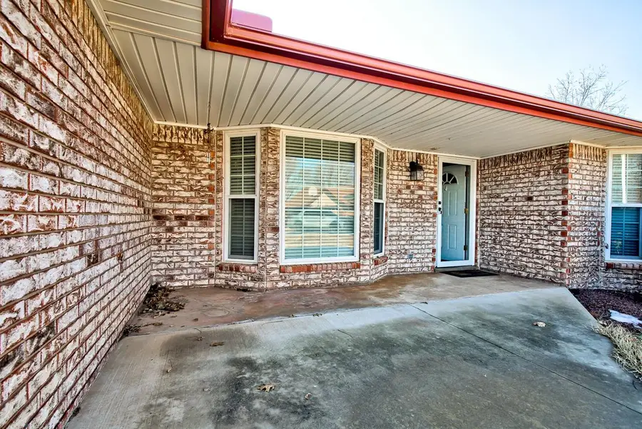 330 Split Rail Rd, Enid, OK 73703 - #2