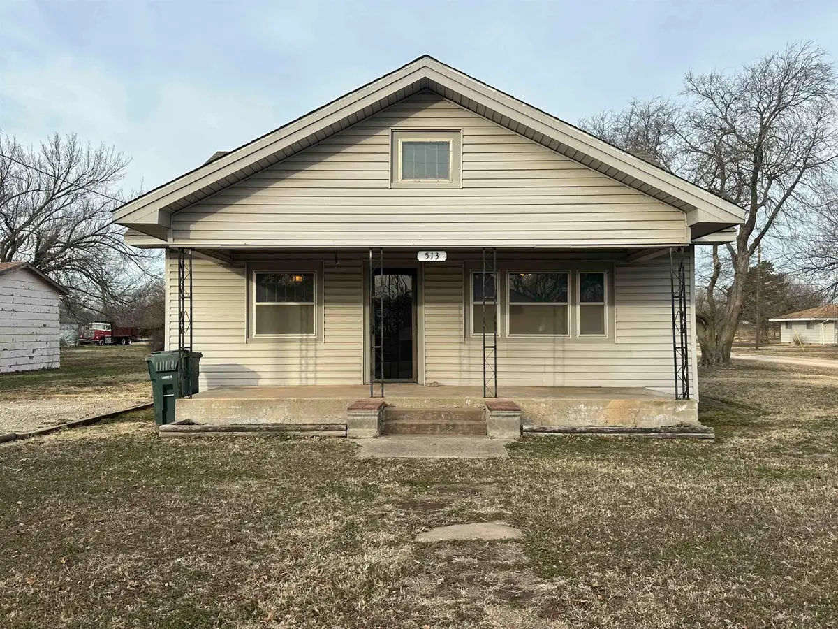 513 N Broadway, Billings, OK 74360 - #1