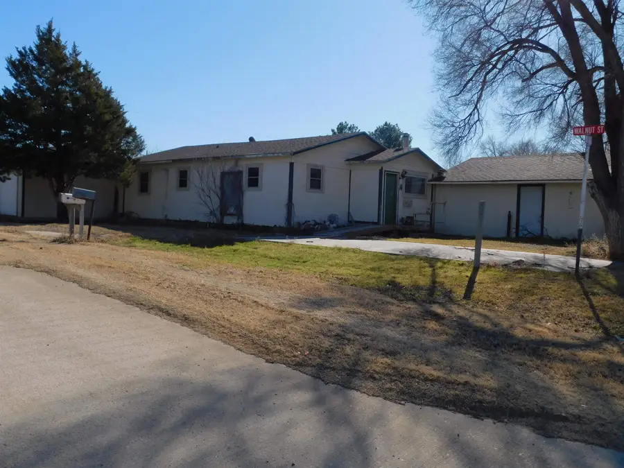 112 N 1st, Texhoma, OK 73949 - #2