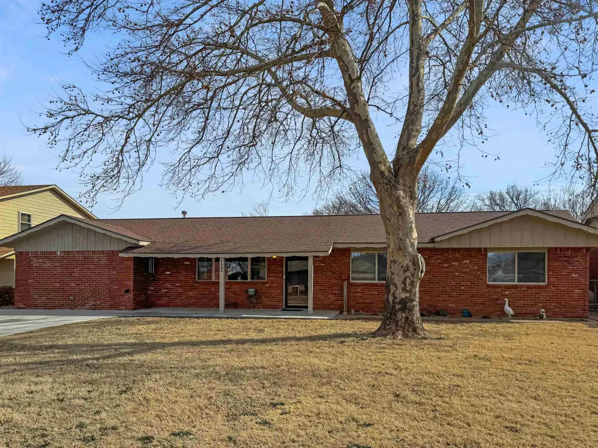 722 Logan, Alva, OK 73717-2438 - #1