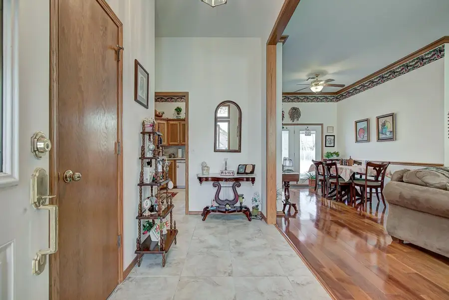 511 Oakdale Dr, Enid, OK 73703 - #2