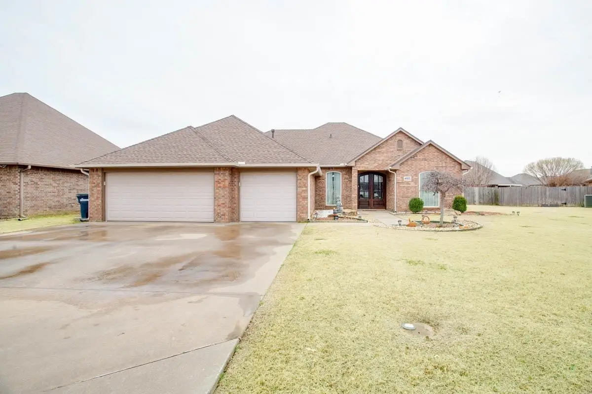4601 Sunshine Circle, Enid, OK 73703 - #1