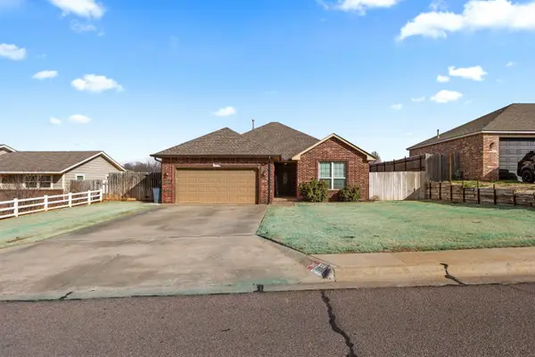 3000 Cheyenne Dr, Woodward, OK 73801-1908