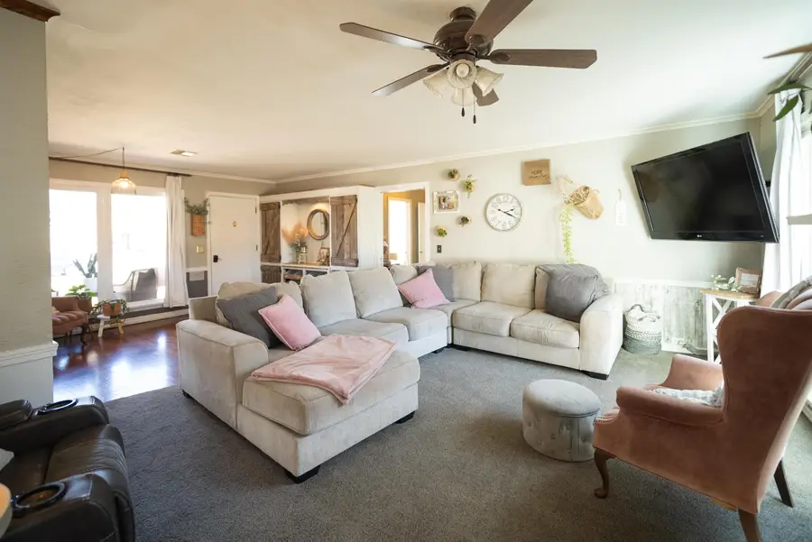 1305 18th, Woodward, OK 73801 - #3