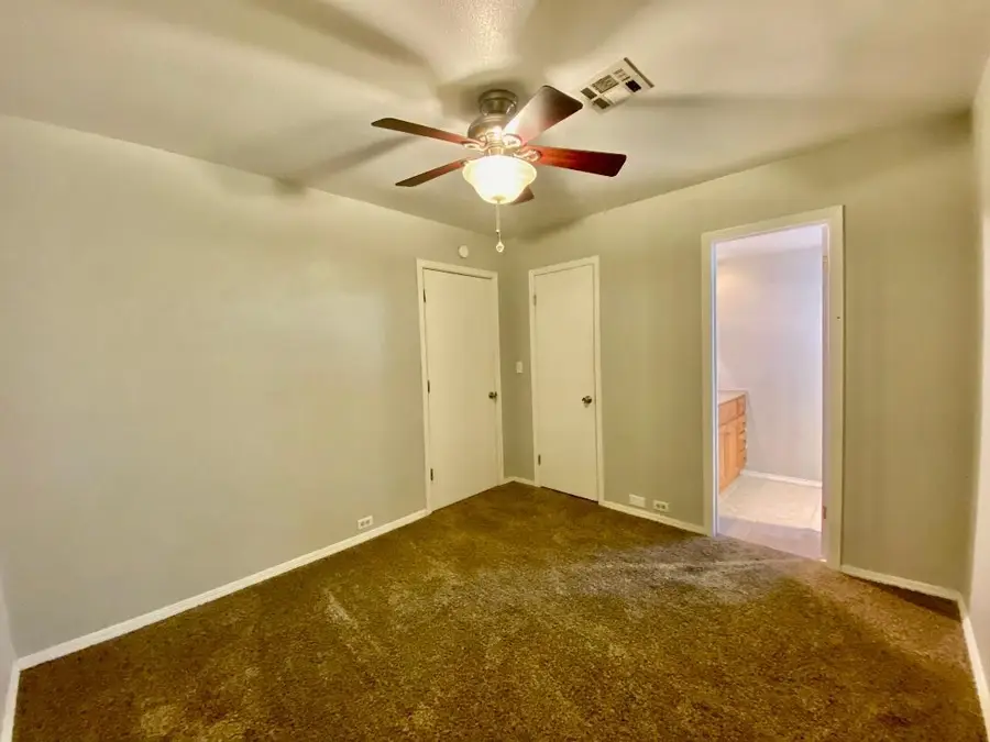 2817 Franklin, Enid, OK 73703 - #3