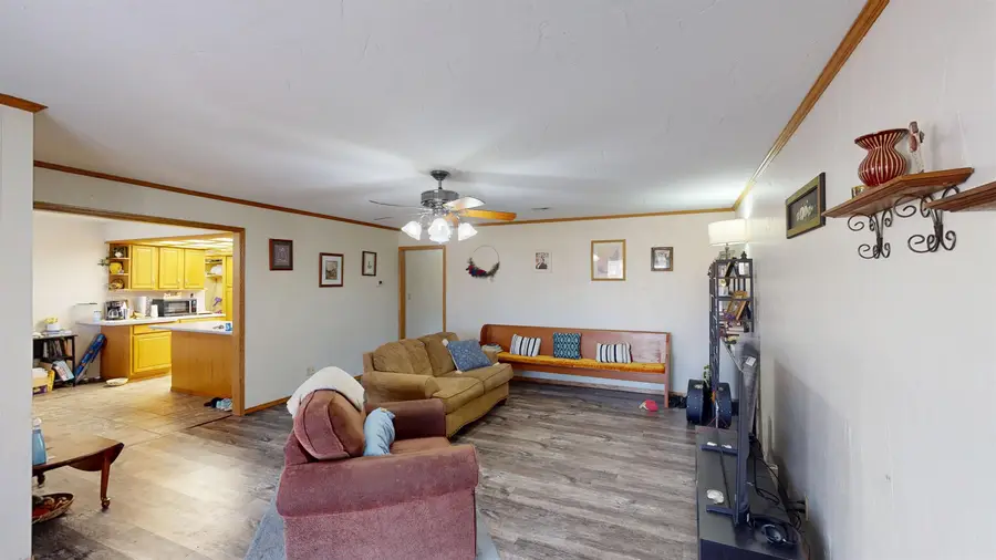 926 S Santa Fe, Mooreland, OK 73852 - #3