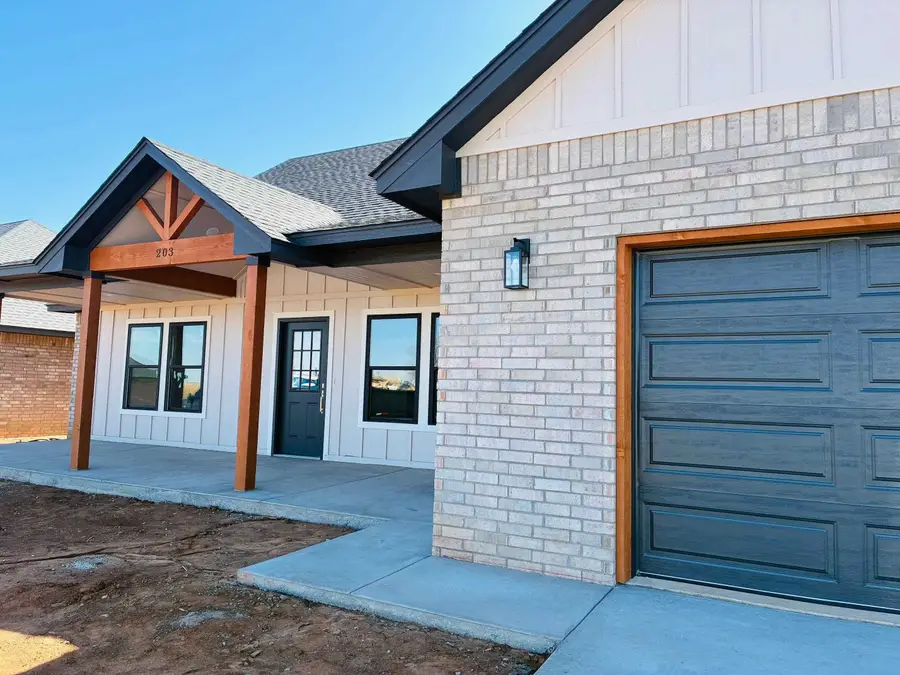203 Kathy Pl, Waukomis, OK 73773 - #3
