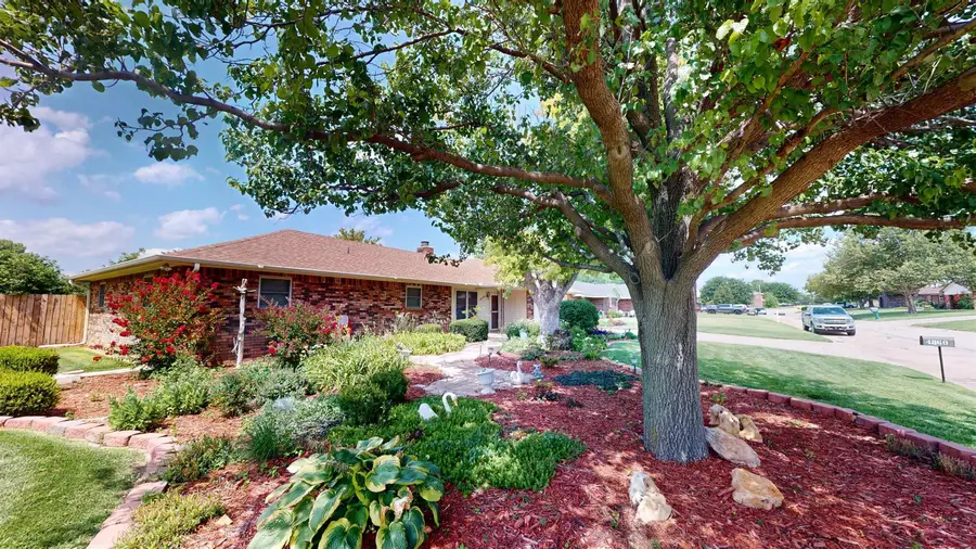 4860 Berryhill, Woodward, OK 73801 - #3