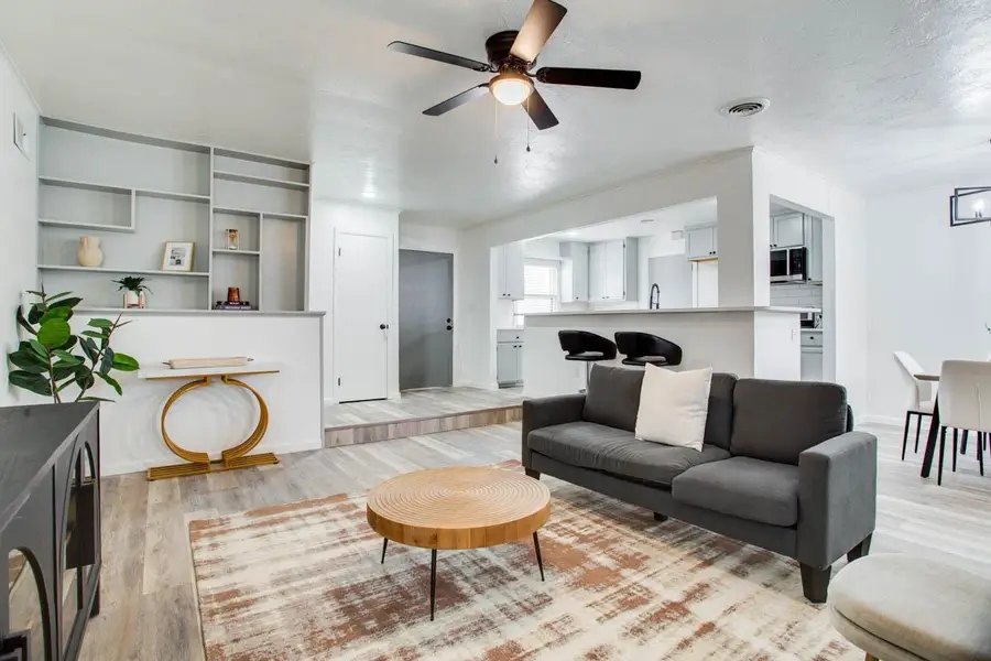 501 S Hoover, Enid, OK 73703-0000 - #3