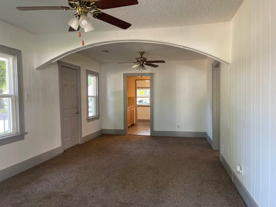 702 N Davis, Enid, OK 73701 - #3