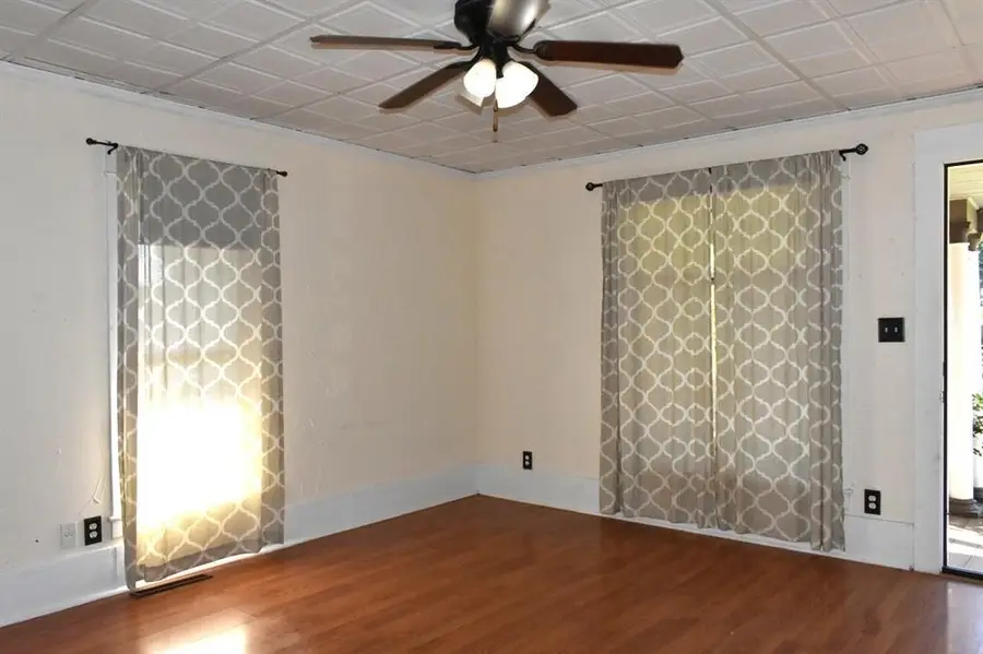 802 Locust St, Alva, OK 73717 - #3