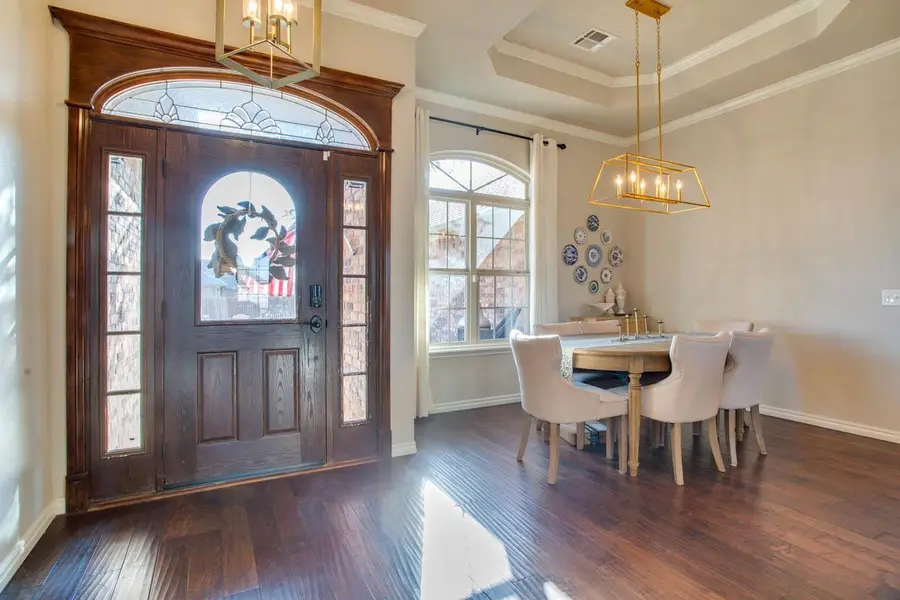 502 Cougar Ln, Enid, OK 73703 - #3