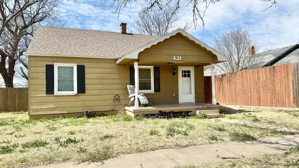 421 S Elm, Mooreland, OK 73852