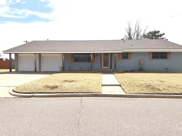 903 Texas, Laverne, OK 73848