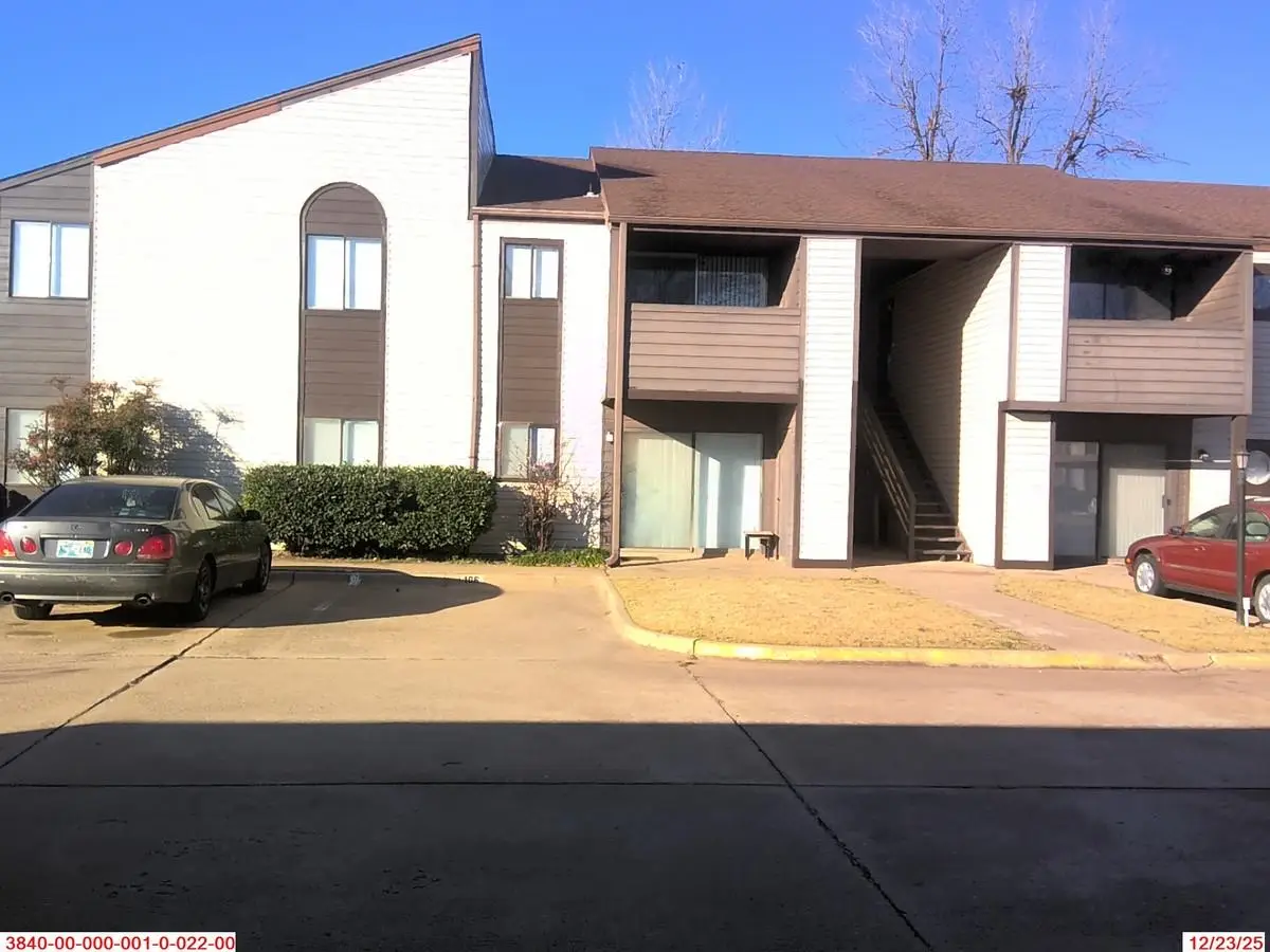 412 N Oakwood Rd #209, Enid, OK 73701 - #1