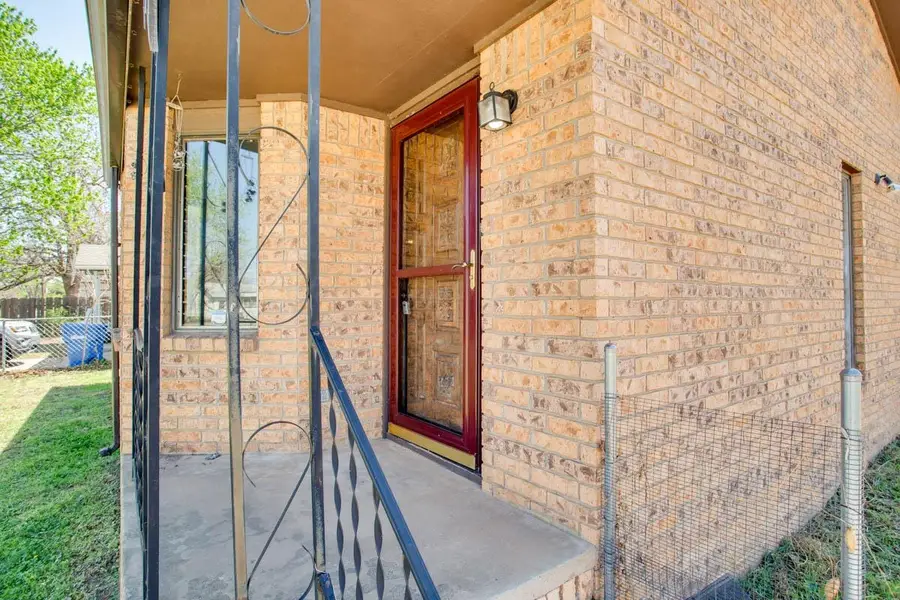 1913 W Pine, Enid, OK 73703 - #3