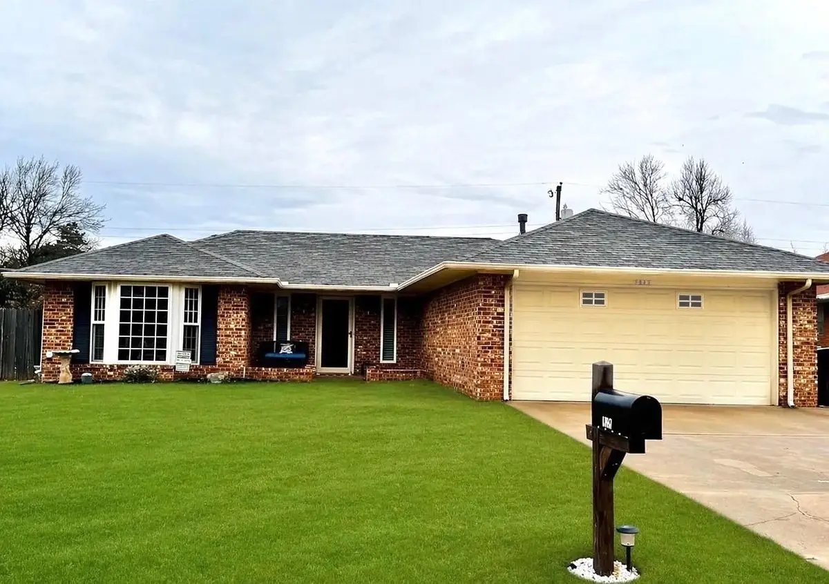 1020 Canterbury, Enid, OK 73703 - #1