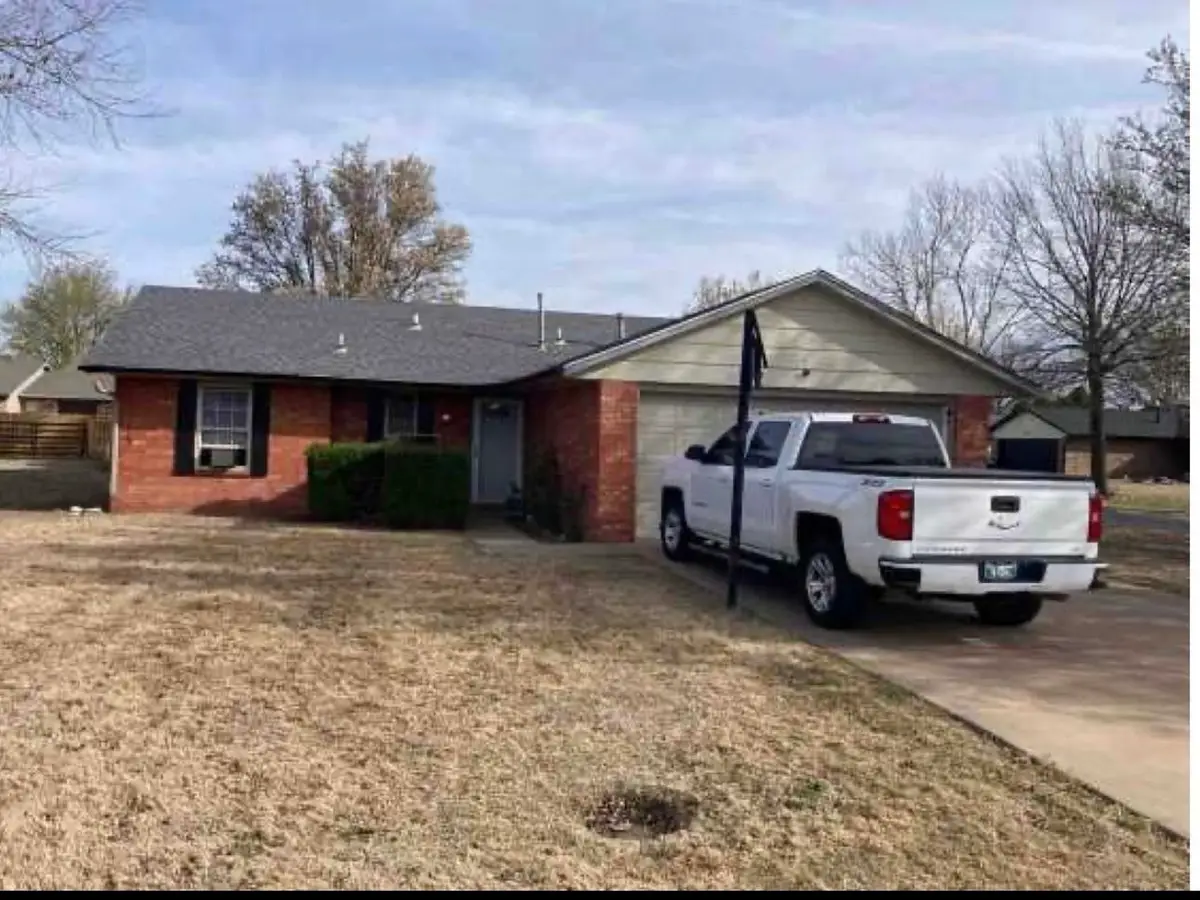 4006 Tory Cir, Enid, OK 73703 - #1