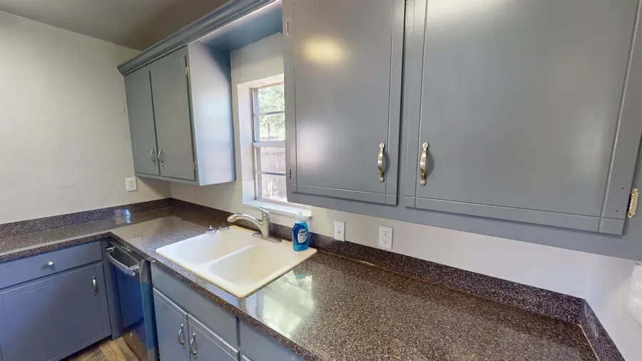 2102 Santa Fe Ave, Woodward, OK 73801 - #3