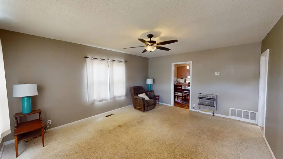 924 Walnut Ave, Woodward, OK 73801 - #2