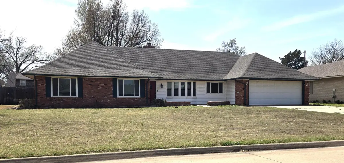 3209 W Oklahoma, Enid, OK 73703 - #1