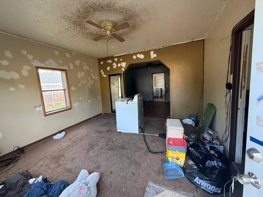 1814 7th St, Woodward, OK 73801 - #3