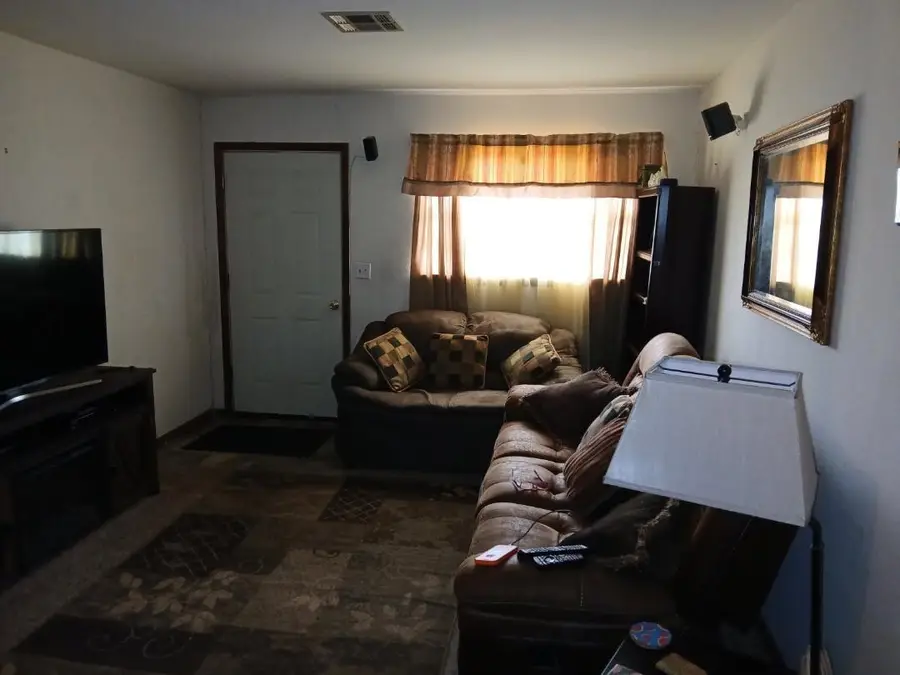 2314 E Locust Ave, Enid, OK 73701 - #3