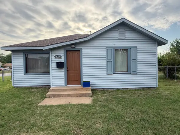 920 N Weigle, Watonga, OK 73772