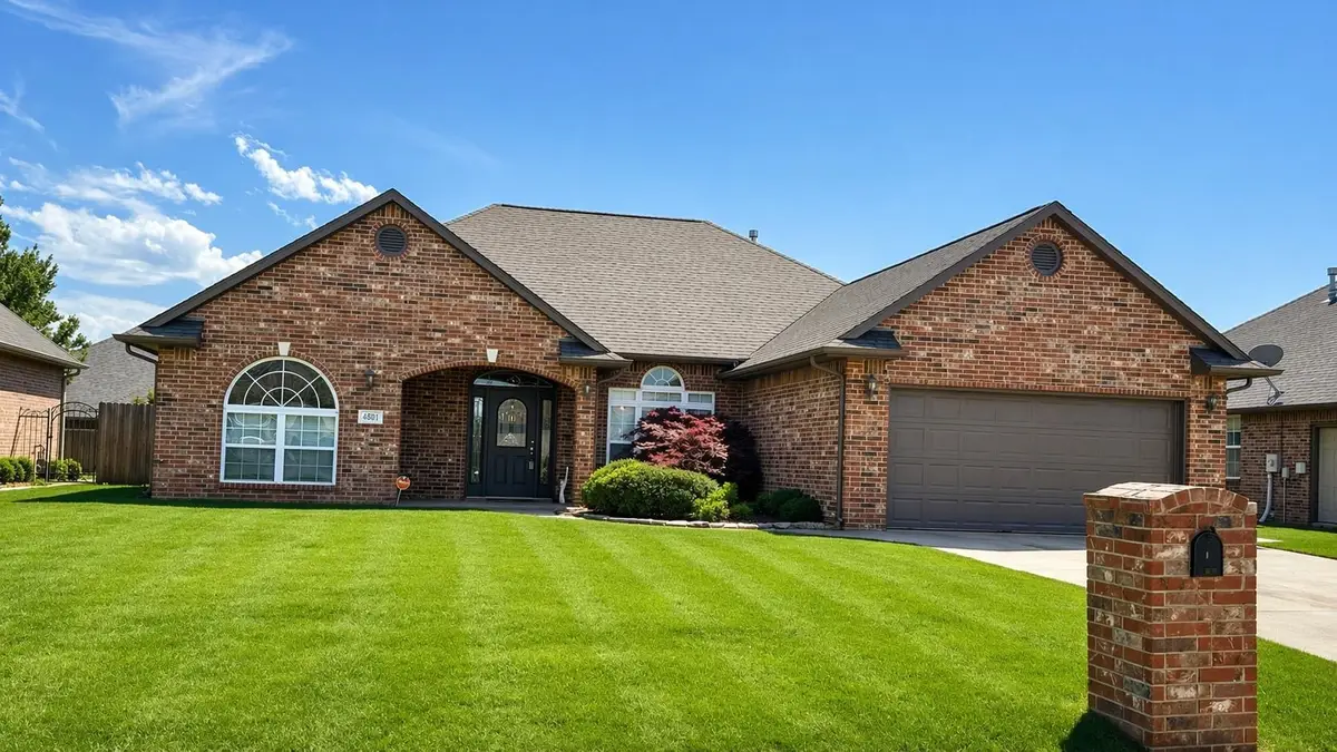 4801 Oakcrest, Enid, OK 73703 - #1