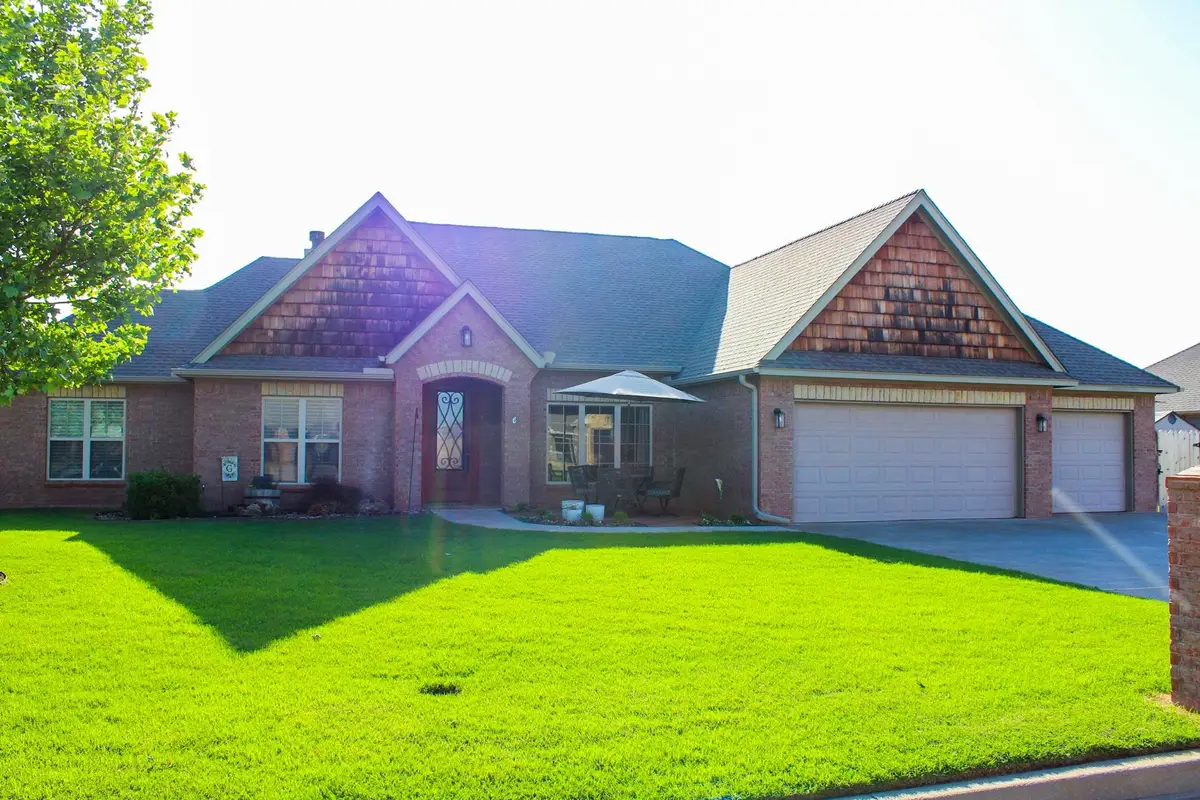 2017 Daybreak Ln, Enid, OK 73703 - #1