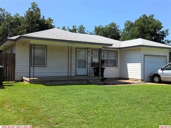 1913 E Locust, Enid, OK 73701
