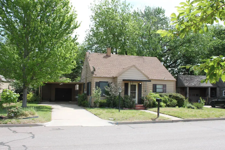 1506 Circle Dr, Woodward, OK 73801-9999 - #3