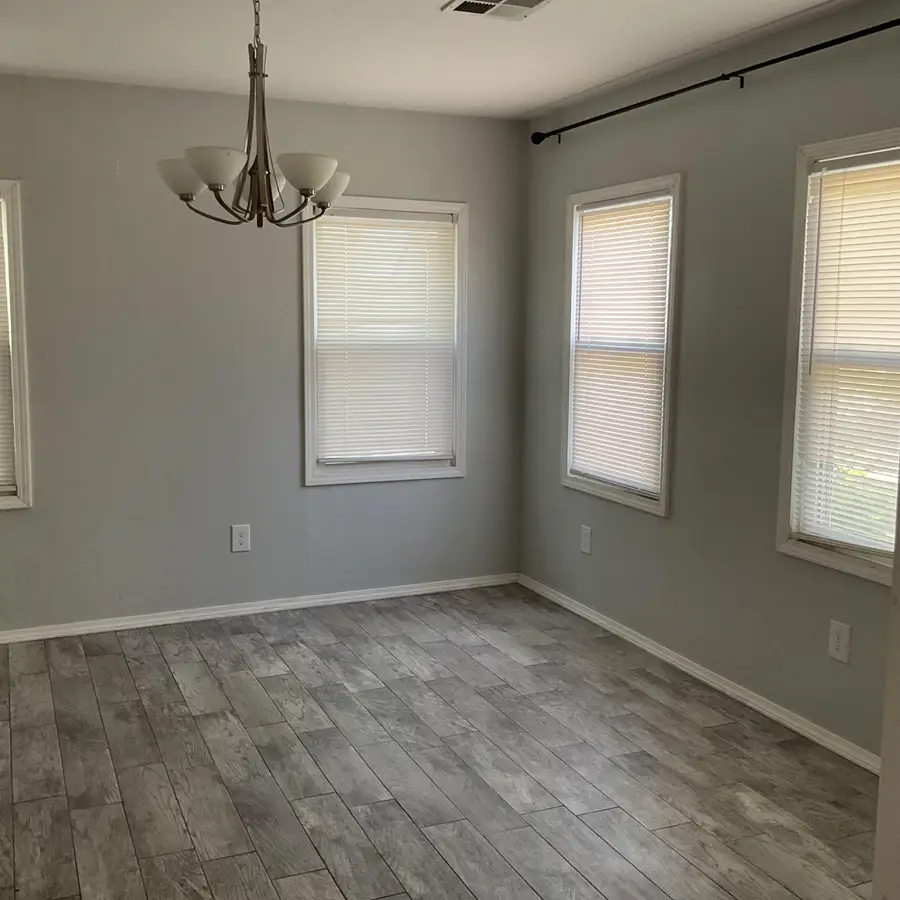 508 S Buchanan, Enid, OK 73703 - #3