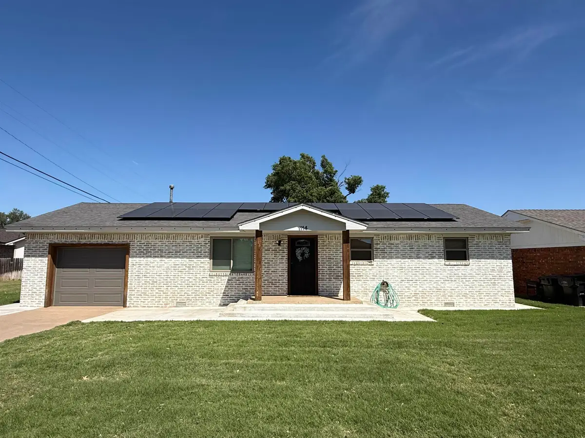 1114 Villa Dr, Watonga, OK 73772 - #1