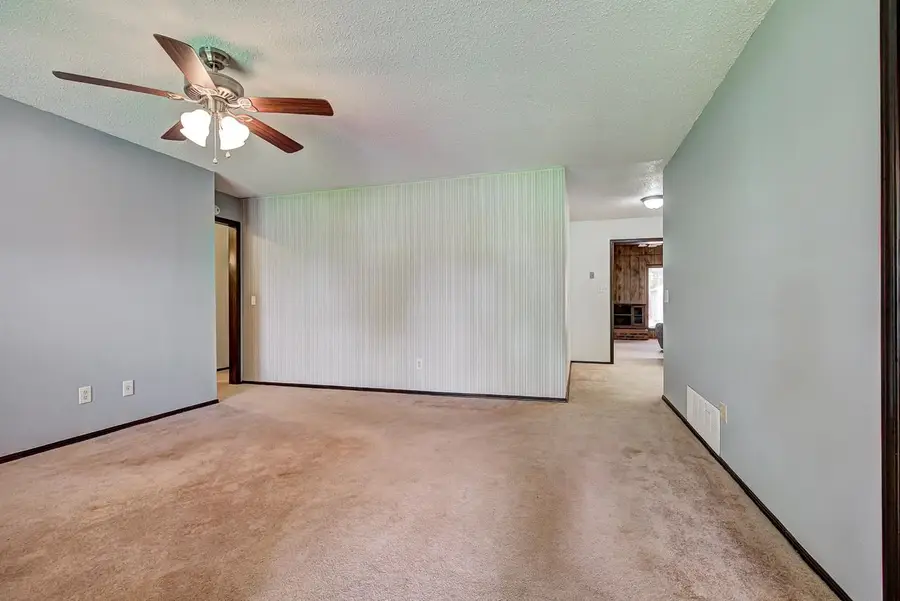 10520 Mitzi, Waukomis, OK 73773 - #3