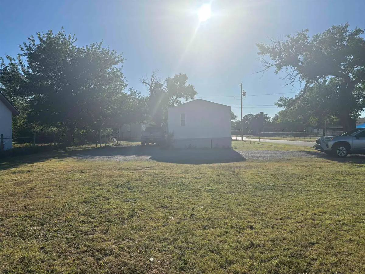 1701 1st, Woodward, OK 73801 - #1