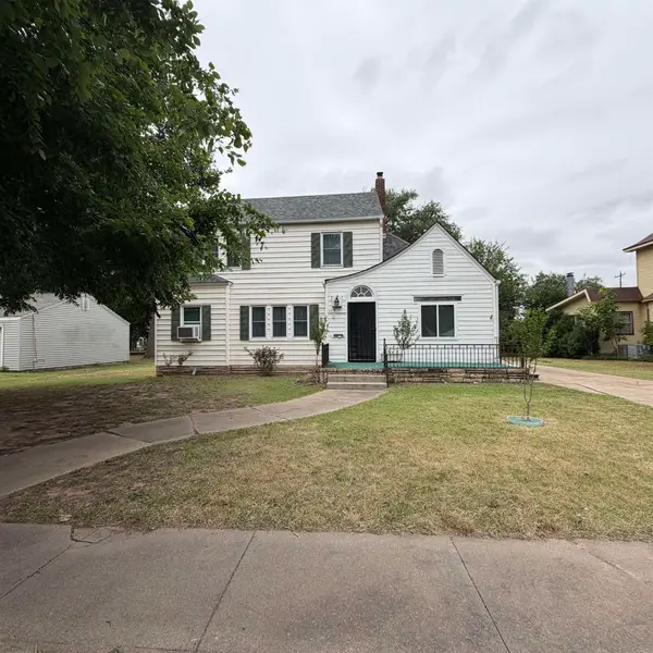 115 N 6th, Medford, OK 73759