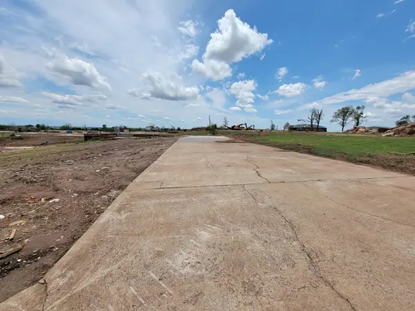 717 Ridge Place, Enid, OK 73701-9691
