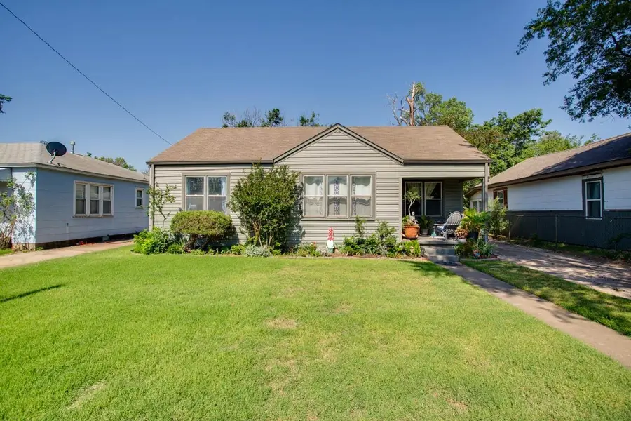 1722 N Washington, Enid, OK 73701 - #2