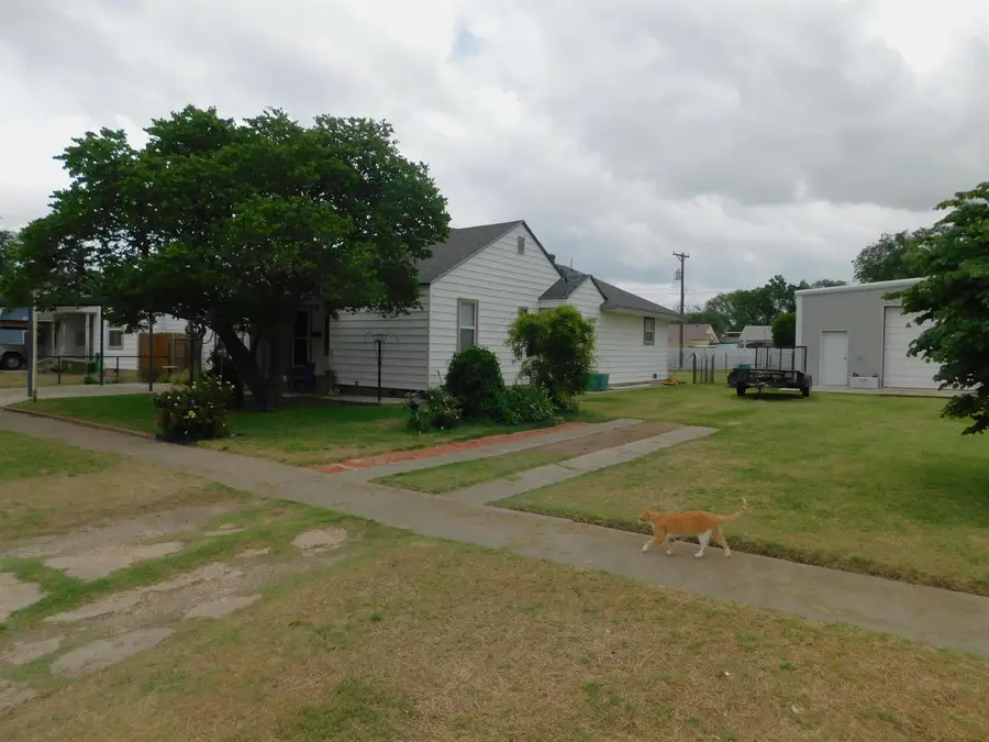 305 & 307 S Ellison St, Guymon, OK 73942 - #2