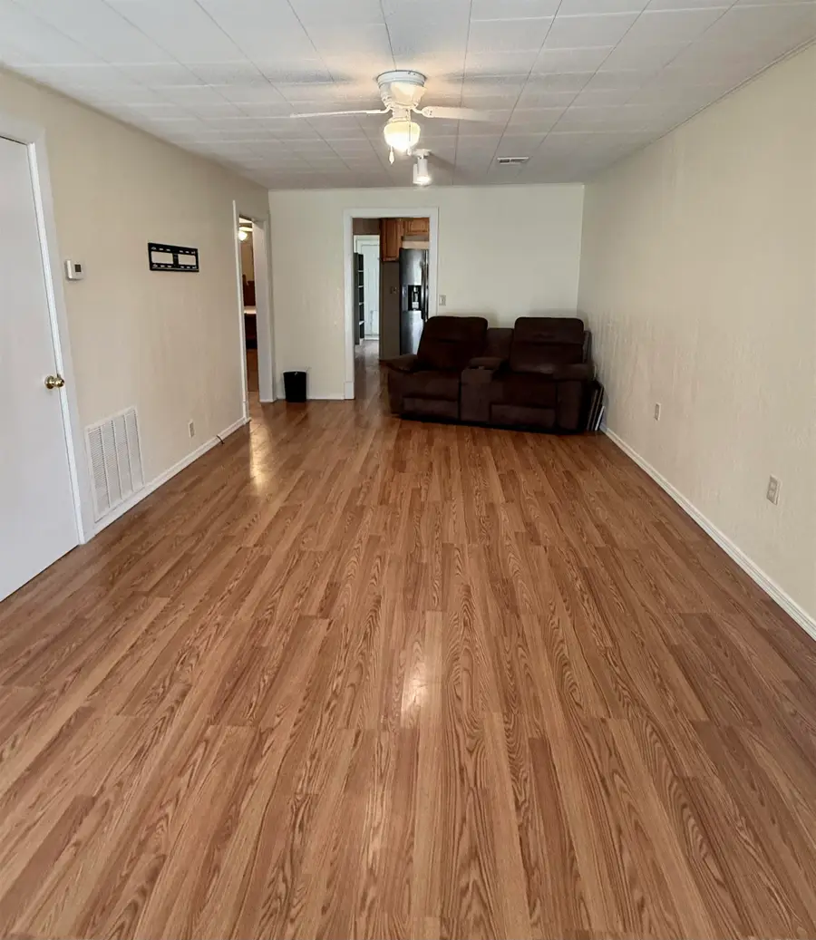 1224 Church, Waynoka, OK 73860 - #3