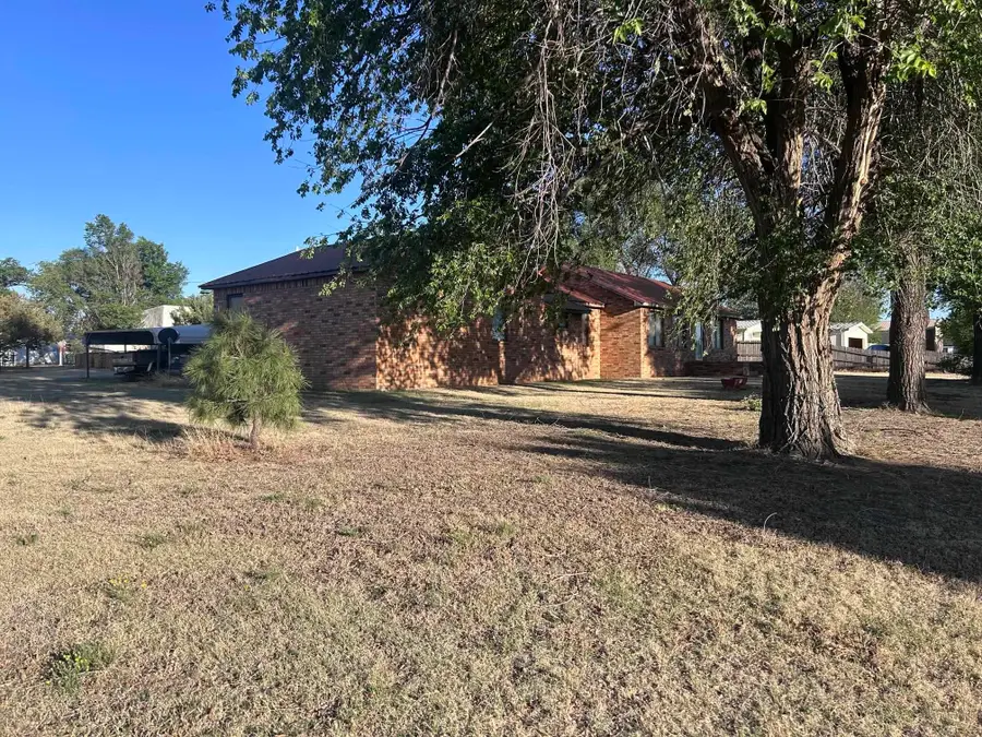 510 N 4th, Texhoma, OK 73949-9999 - #2